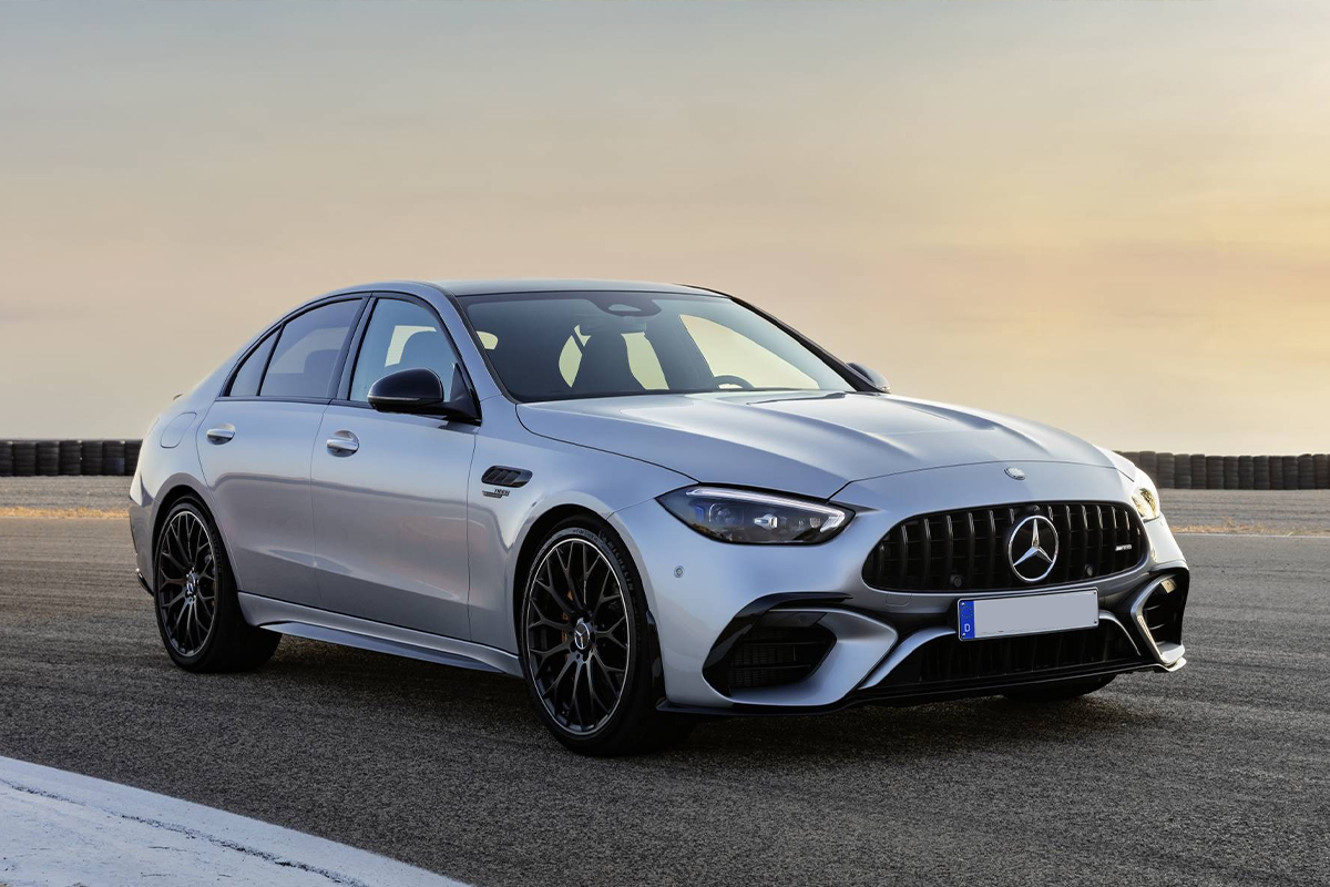 Mercedes First Class Image